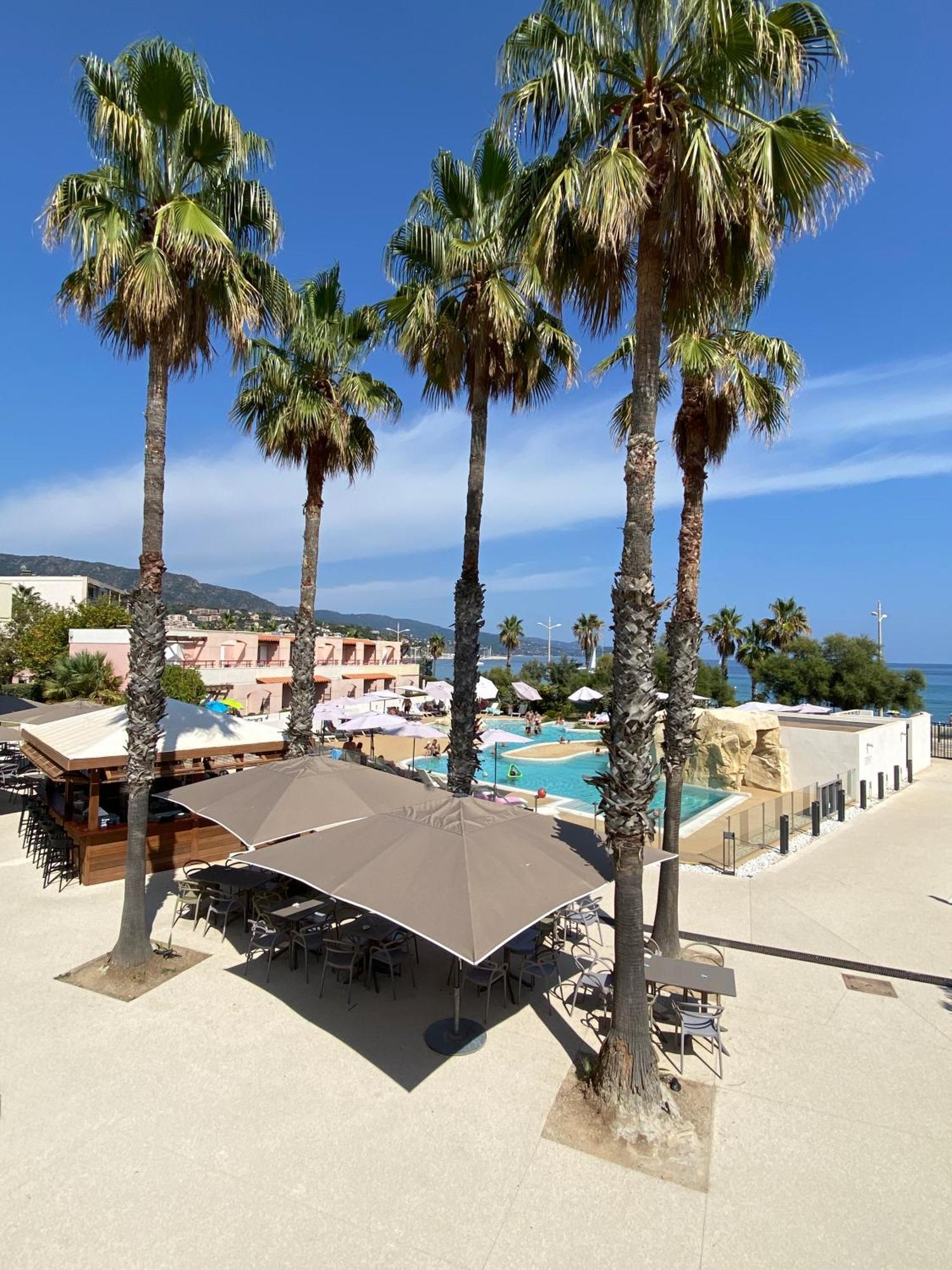 Kaliope Hotel & Residence By Oustal Del Mar ル・ラヴァンドゥー エクステリア 写真